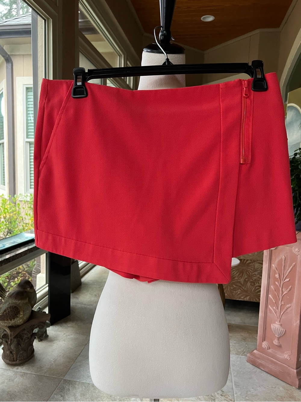 Trina Turk culotte skirt, size 10.